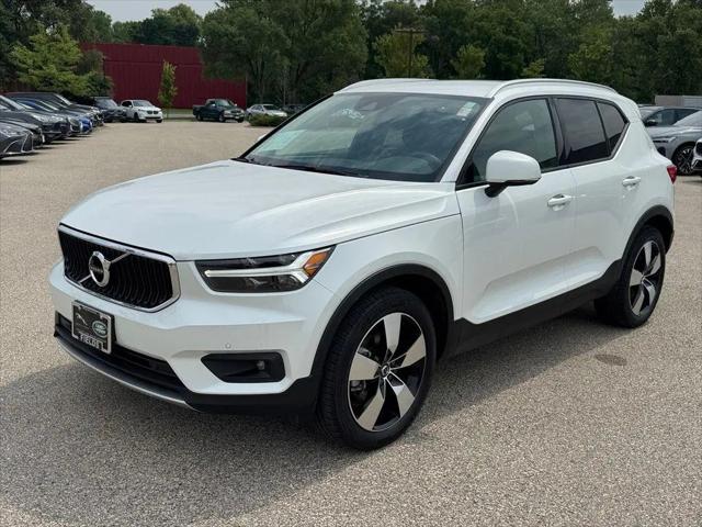 2021 Volvo XC40 T5 Momentum for sale in Madison, WI