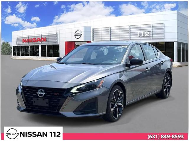 2023 Nissan Altima SR FWD for sale in PATCHOGUE, NY
