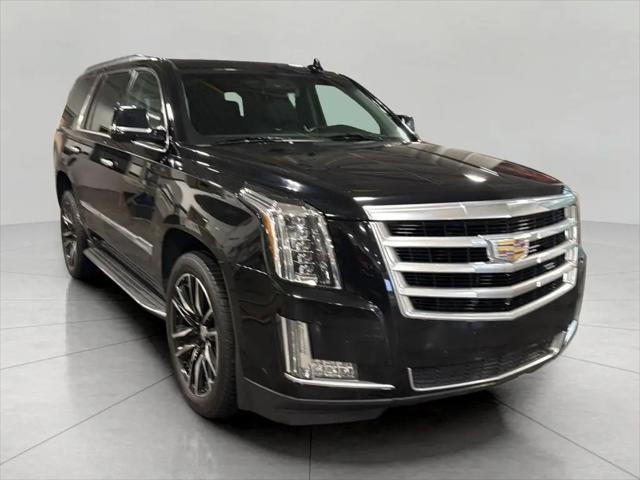 2016 Cadillac Escalade Luxury Collection for sale in Middleton, WI