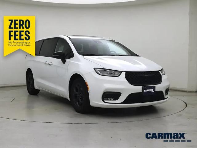 2023 Chrysler Pacifica Hybrid Limited for sale in Newark, DE