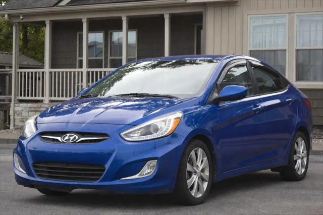 2014 Hyundai Accent GLS for sale in Charlestown, IN