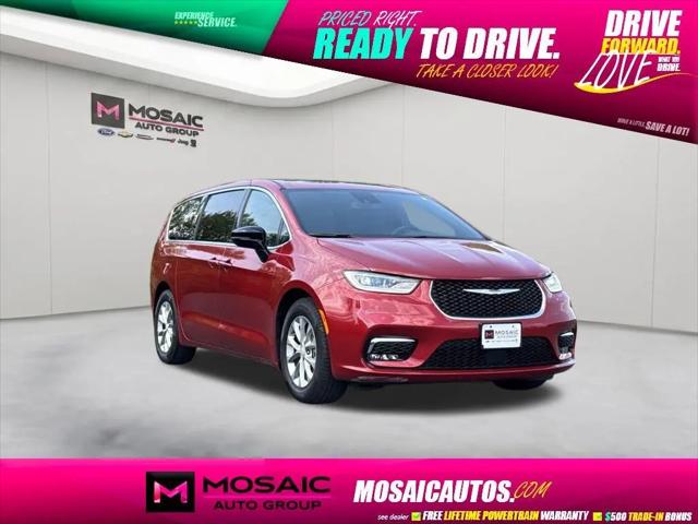 2026 Chrysler Pacifica Limited for sale in Zumbrota, MN