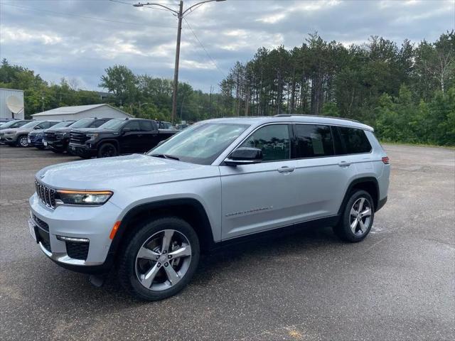 2021 Jeep Grand Cherokee Limited 4x4 for sale in Hibbing, MN