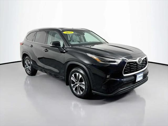 2021 Toyota Highlander XLE for sale in Staten Island, NY