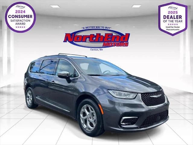 2023 Chrysler Pacifica Limited for sale in Canton, MA