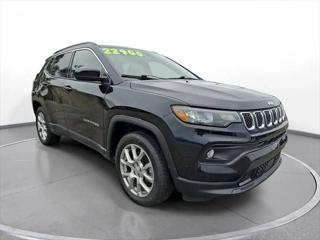 2023 Jeep Compass Latitude Lux FWD for sale in Urbana, OH