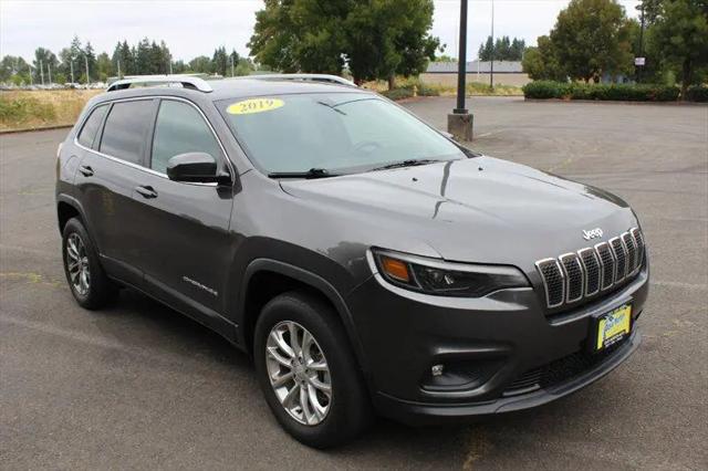 2019 Jeep Cherokee Latitude Plus 4x4 for sale in Salem, OR