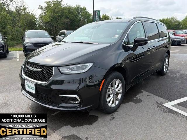 2022 Chrysler Pacifica Touring L AWD for sale in Fort Wayne, IN