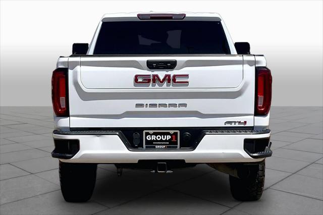 Used 2022 GMC Sierra 2500HD 4WD Crew Cab Standard Bed AT4 For Sale in Lubbock, TX