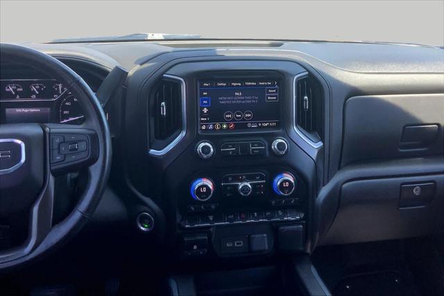 Used 2022 GMC Sierra 2500HD 4WD Crew Cab Standard Bed AT4 For Sale in Lubbock, TX