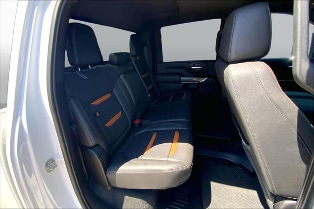 Used 2022 GMC Sierra 2500HD 4WD Crew Cab Standard Bed AT4 For Sale in Lubbock, TX