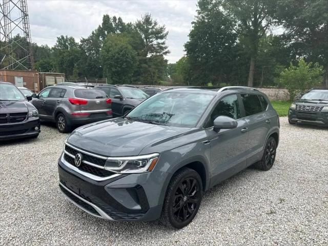 2022 Volkswagen Taos 1.5T SEL for sale in Hartville, OH