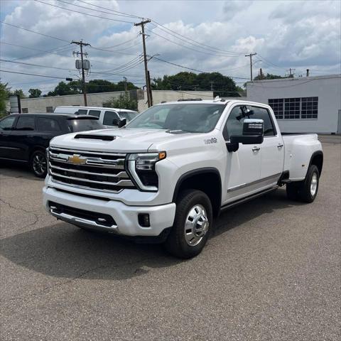 2024 Chevrolet Silverado 3500HD 4WD Crew Cab Long Bed High Country for sale in Granbury, TX