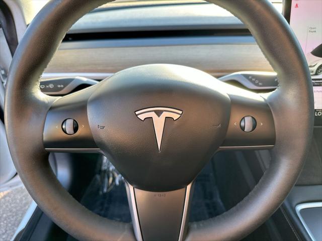 2021 Tesla Model 3 Standard Range Plus Rear-Wheel Drive