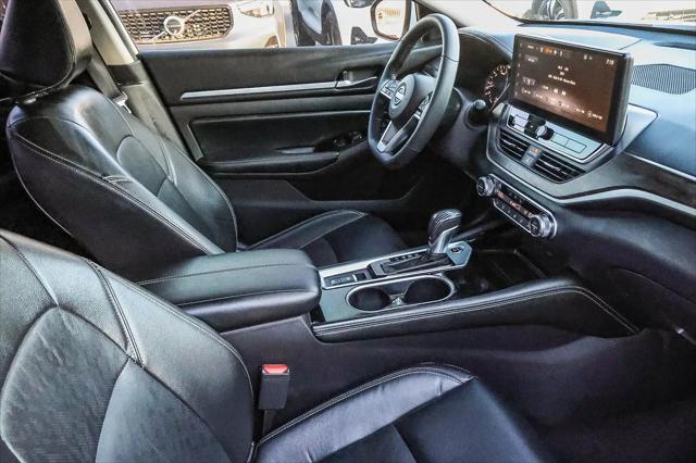 2024 Nissan Altima SL FWD