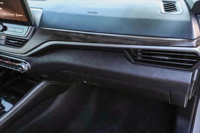 2024 Nissan Altima SL FWD
