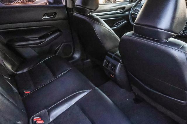 2024 Nissan Altima SL FWD