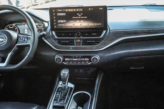 2024 Nissan Altima SL FWD