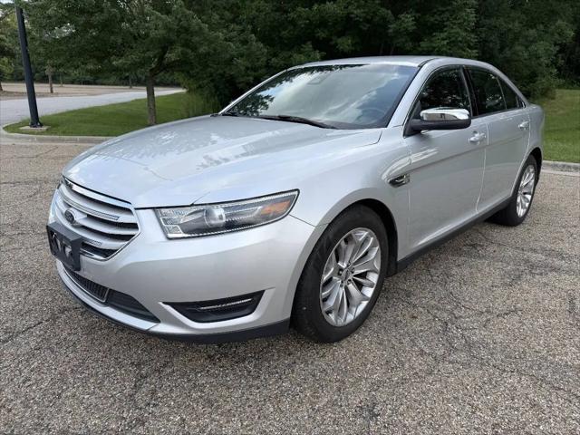2019 Ford Taurus Limited for sale in Akron, OH