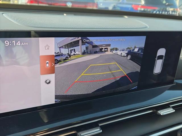 2025 Genesis GV80 2.5T Standard AWD