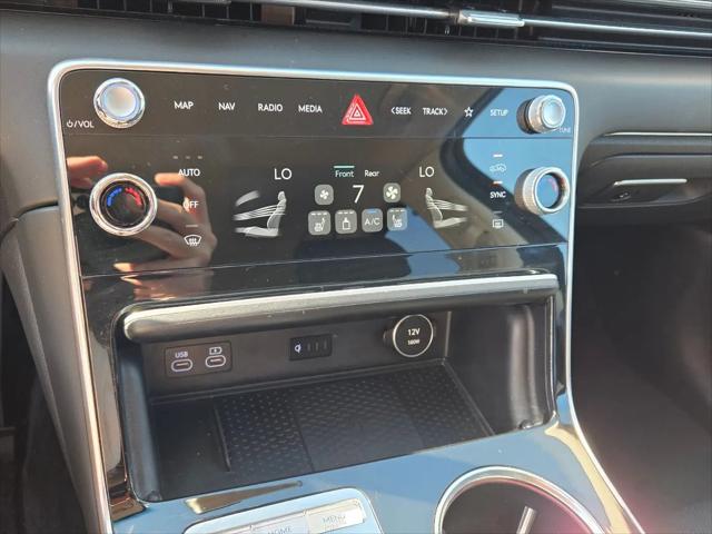 2025 Genesis GV80 2.5T Standard AWD
