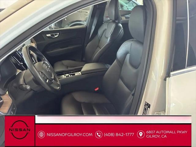 2021 Volvo XC60 T5 Momentum