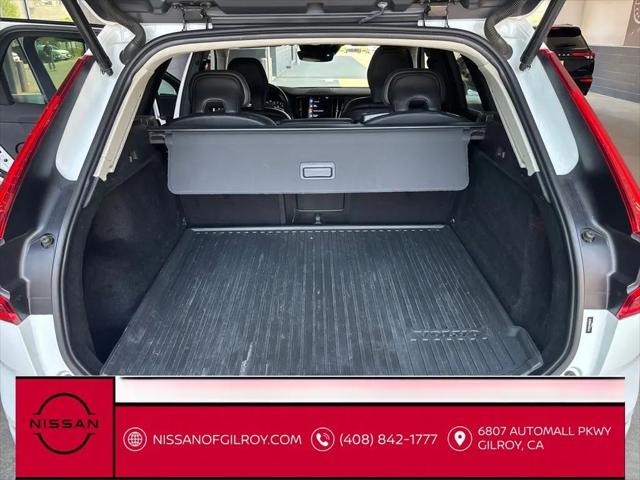 2021 Volvo XC60 T5 Momentum