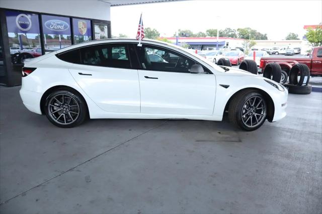 2021 Tesla Model 3 Standard Range Plus Rear-Wheel Drive