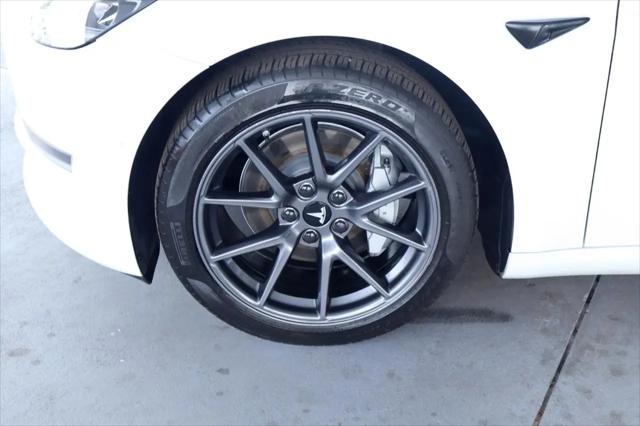 2021 Tesla Model 3 Standard Range Plus Rear-Wheel Drive