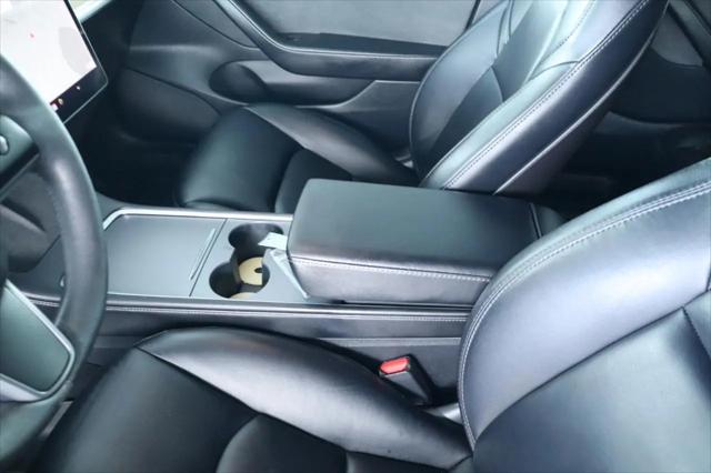 2021 Tesla Model 3 Standard Range Plus Rear-Wheel Drive
