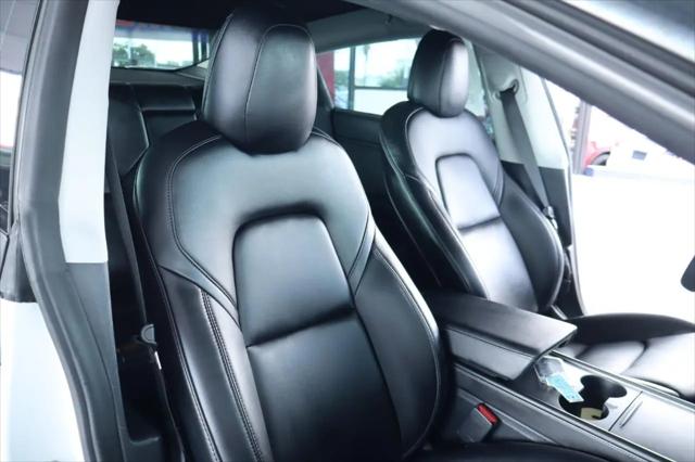 2021 Tesla Model 3 Standard Range Plus Rear-Wheel Drive