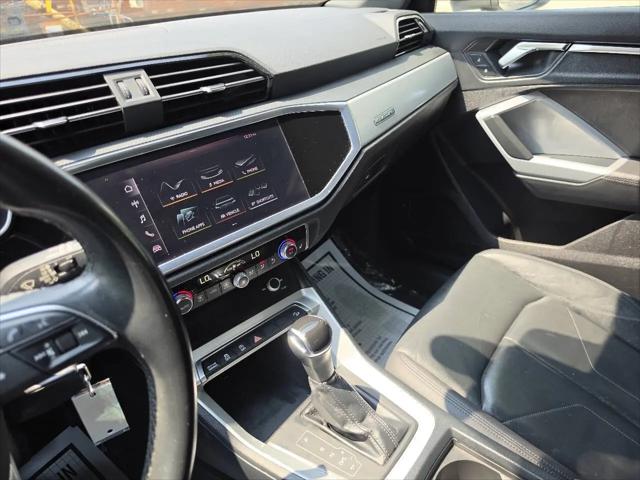 2021 Audi Q3 Premium