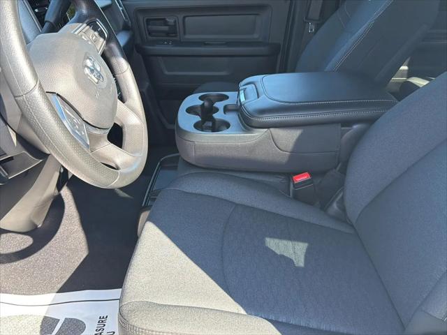 2025 Ram 3500 Tradesman Crew Cab 4x4 8 Box