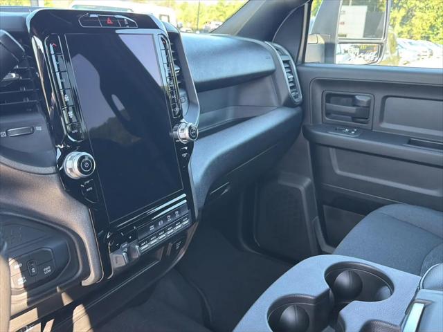 2025 Ram 3500 Tradesman Crew Cab 4x4 8 Box