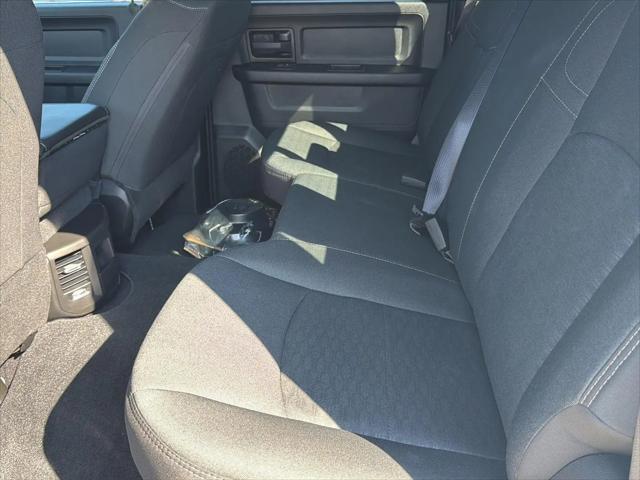 2025 Ram 3500 Tradesman Crew Cab 4x4 8 Box