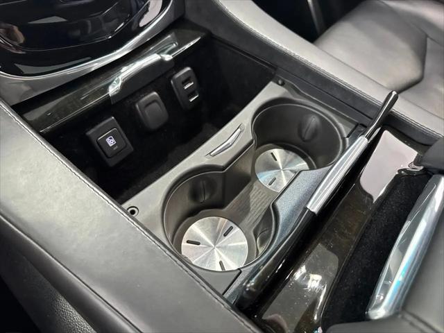 2016 Cadillac Escalade Platinum