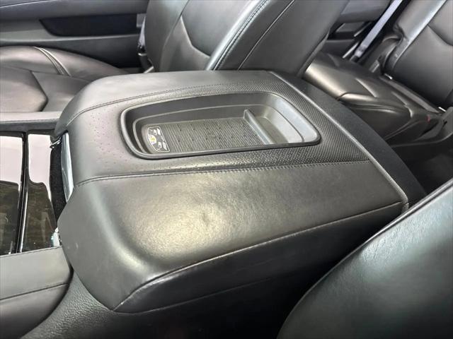 2016 Cadillac Escalade Platinum