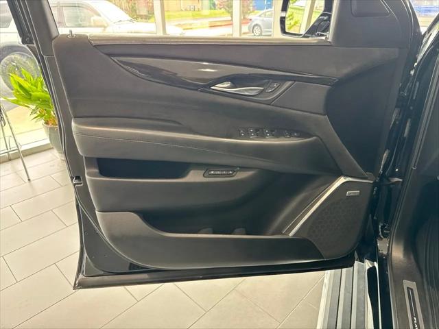 2016 Cadillac Escalade Platinum