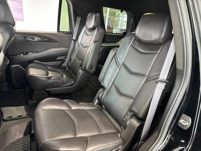 2016 Cadillac Escalade Platinum