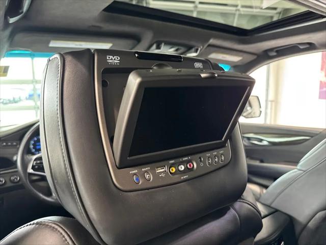 2016 Cadillac Escalade Platinum