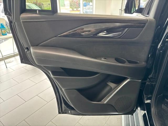 2016 Cadillac Escalade Platinum