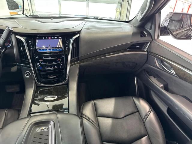 2016 Cadillac Escalade Platinum