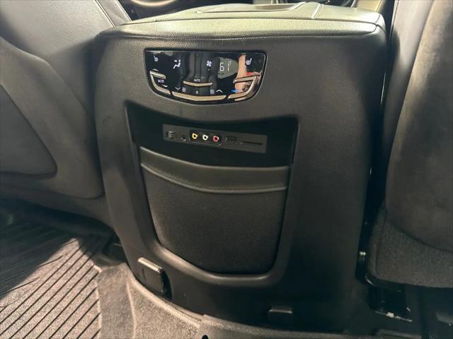 2016 Cadillac Escalade Platinum