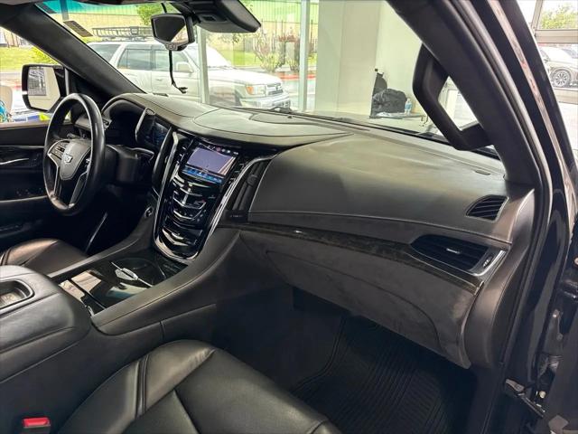 2016 Cadillac Escalade Platinum
