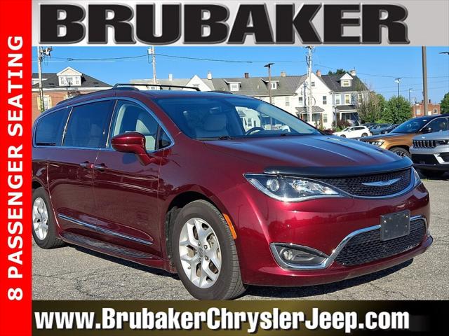 2017 Chrysler Pacifica Touring-L 2017 Chrysler Pacifica Touring-L