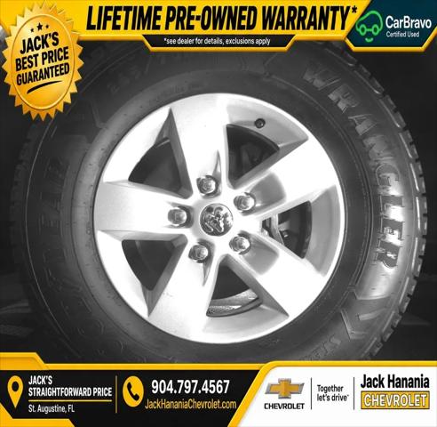 2019 Ram 1500 Classic SLT Crew Cab 4x4 64 Box