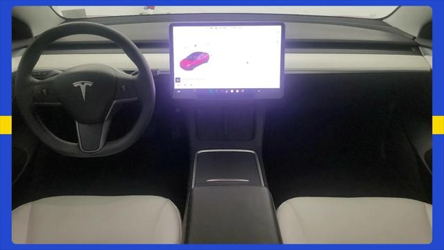 2021 Tesla Model 3 Standard Range Plus Rear-Wheel Drive