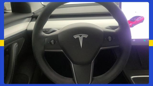 2021 Tesla Model 3 Standard Range Plus Rear-Wheel Drive
