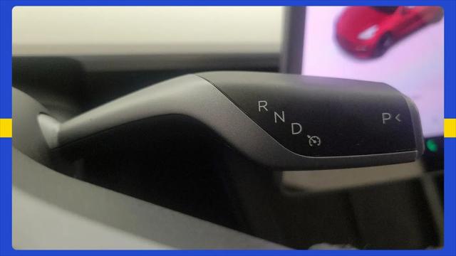 2021 Tesla Model 3 Standard Range Plus Rear-Wheel Drive