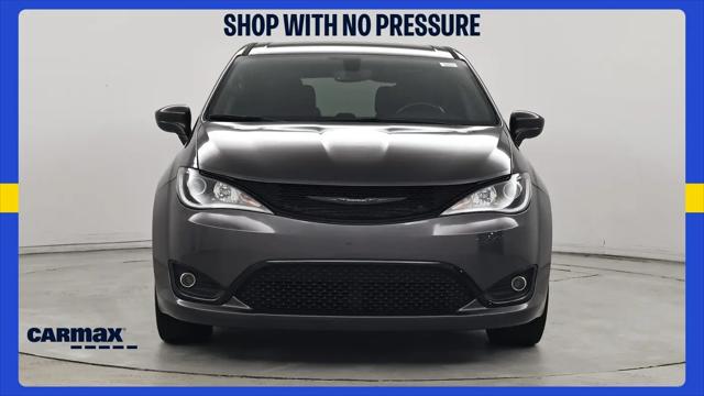 2020 Chrysler Pacifica Touring